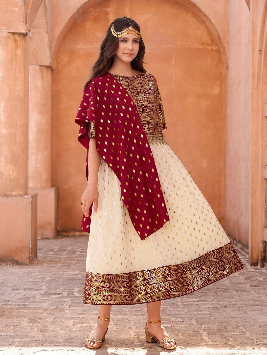 Abaya szett, SHEIN, burgundi