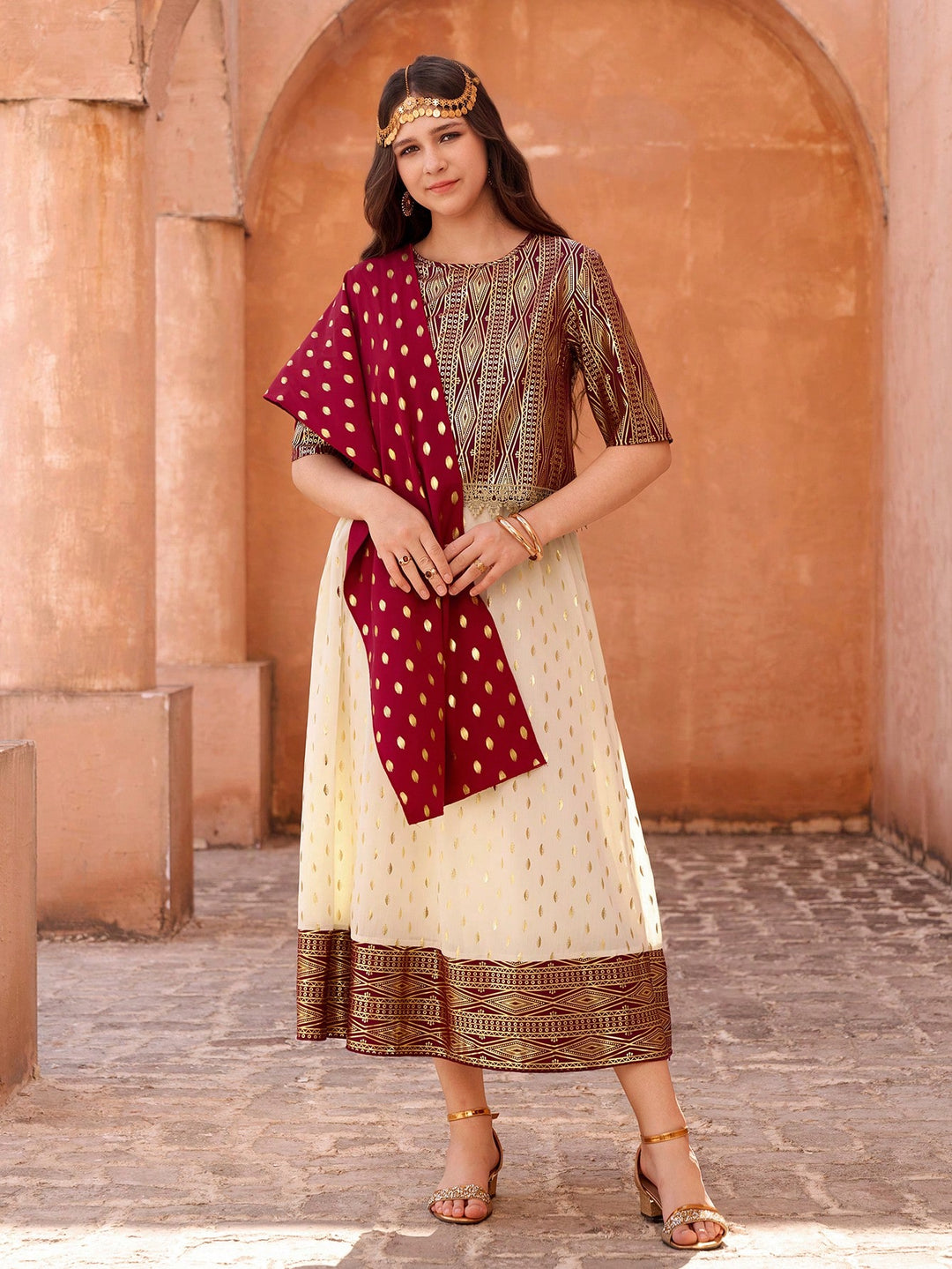 Abaya szett, SHEIN, burgundi