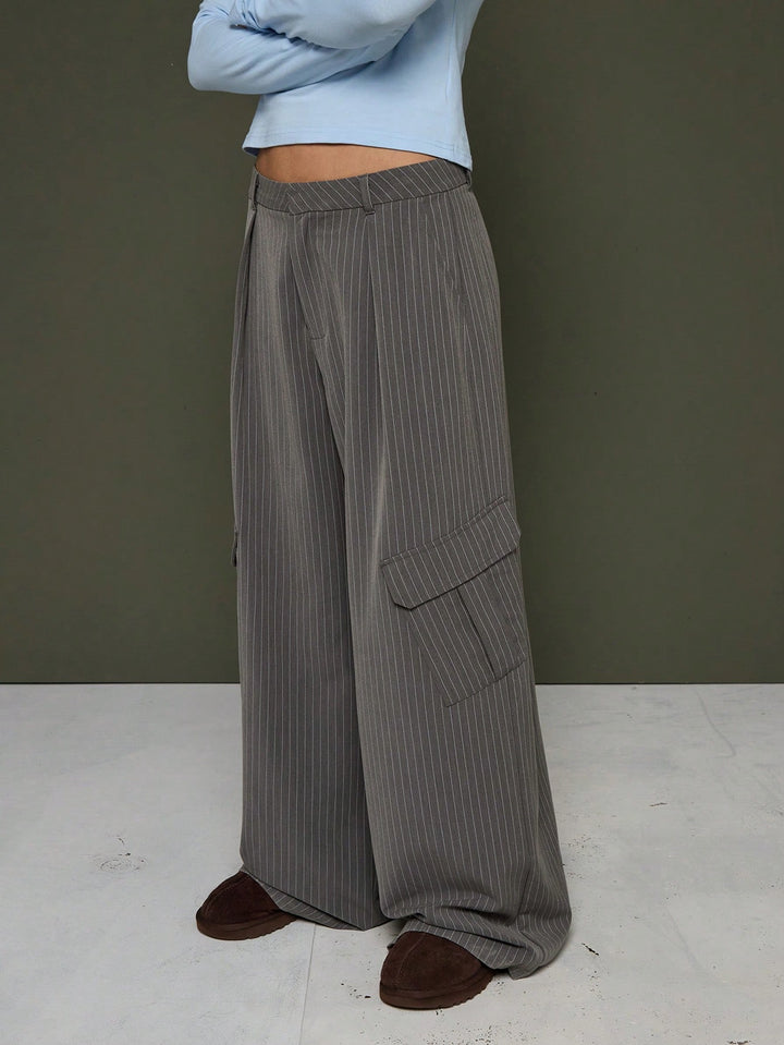 Pantaloni SHEIN, gri
