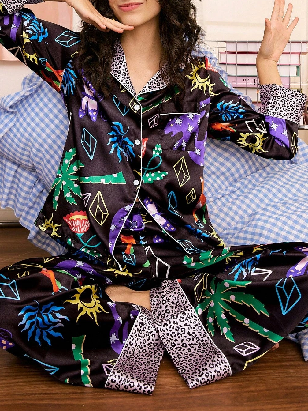 Compleu pijamale SHEIN, mix culori