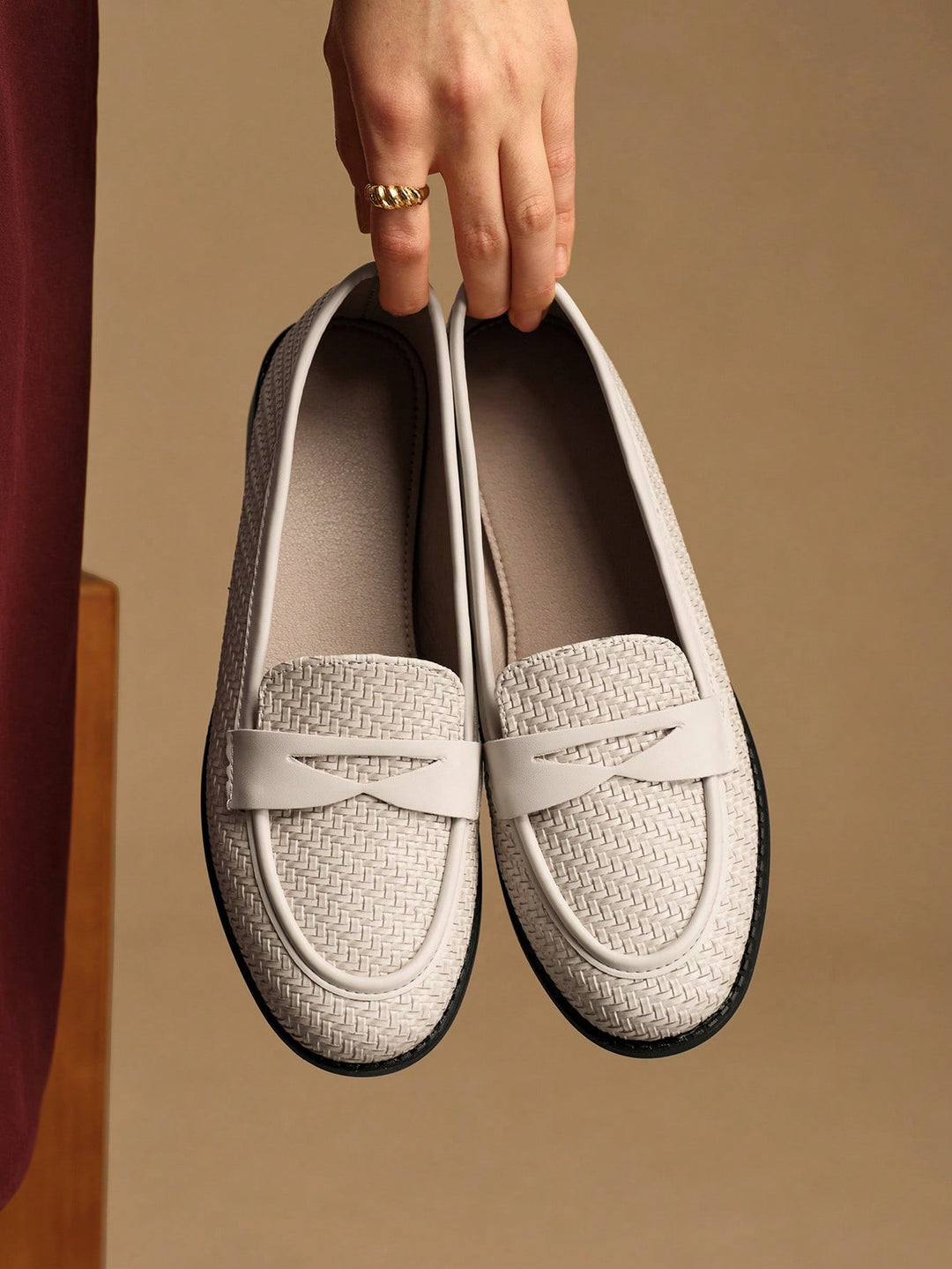 Pantofi cu toc SHEIN, bej