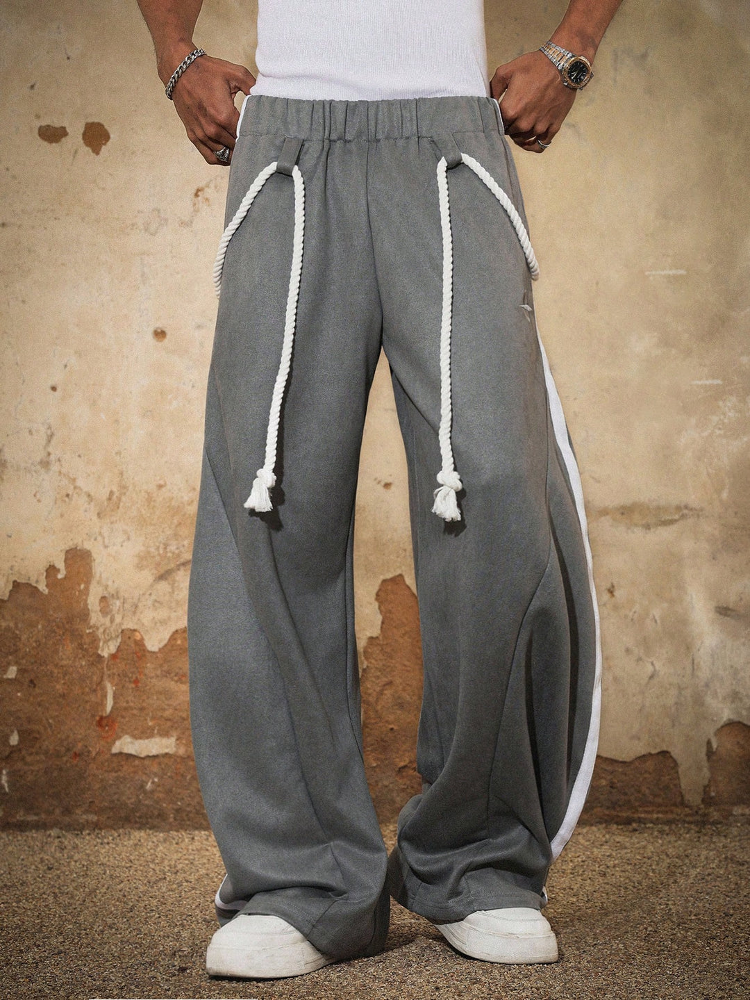 Pantaloni SHEIN, gri