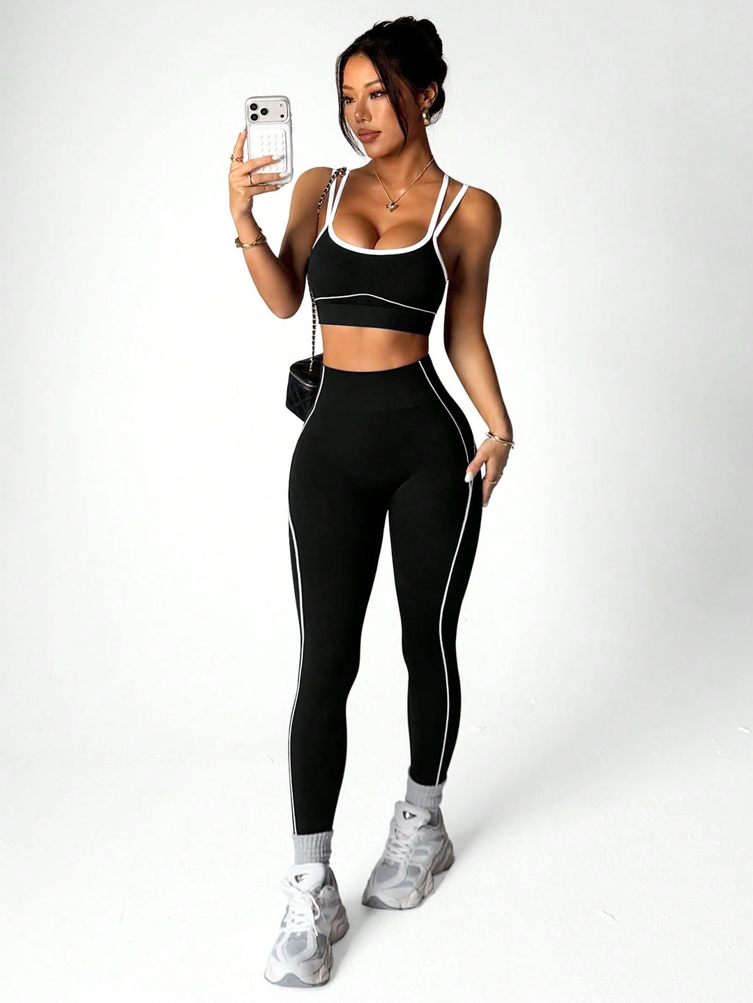 SHEIN sportos együttes, fekete