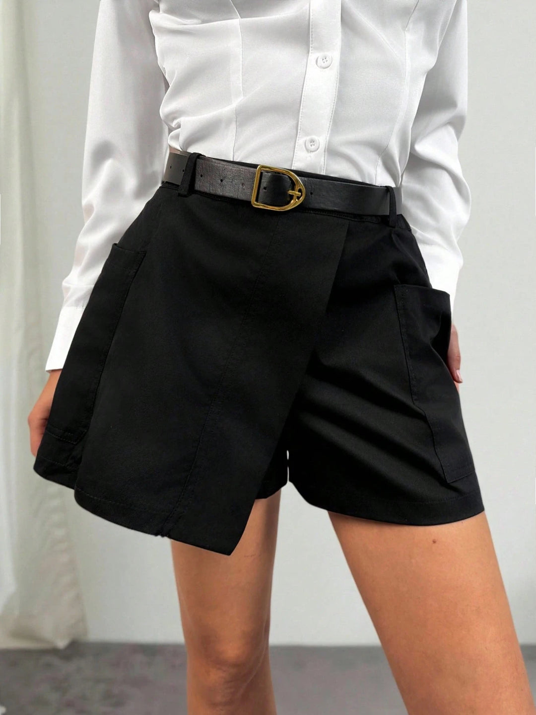 Pantaloni scurți SHEIN, negru