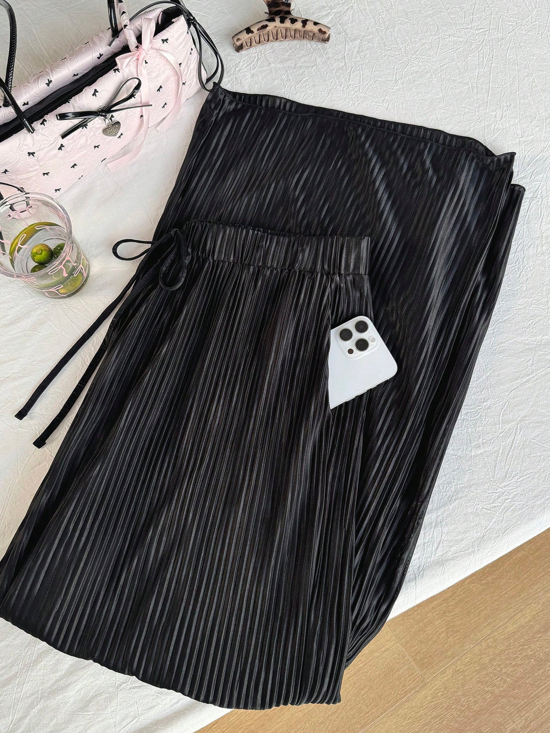 Pantaloni SHEIN, negru