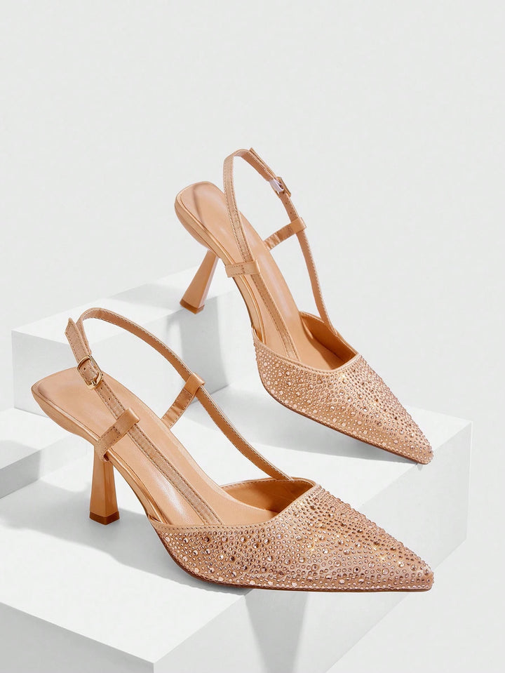 Pantofi cu toc SHEIN, bej