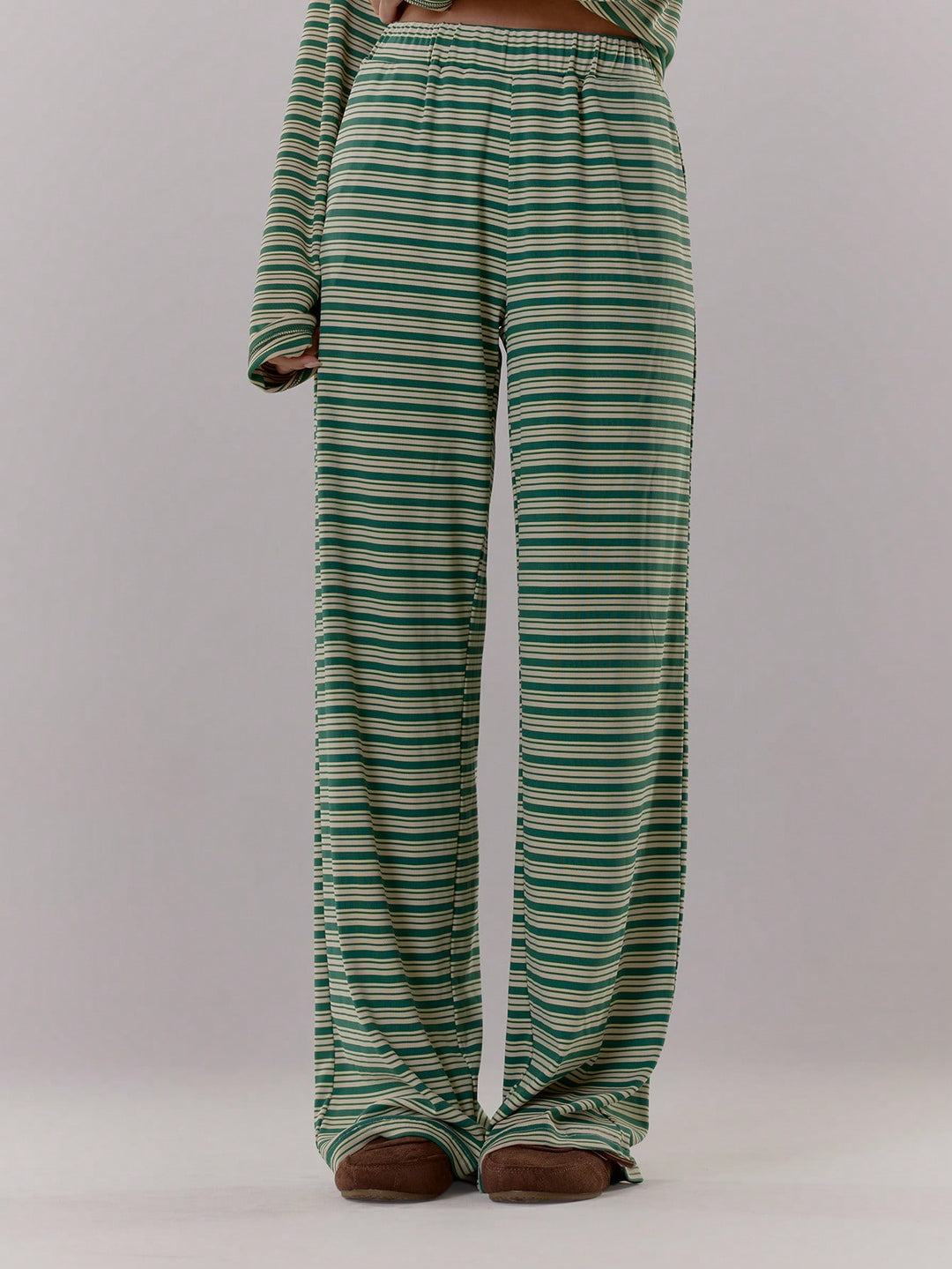 Pantaloni SHEIN, verde