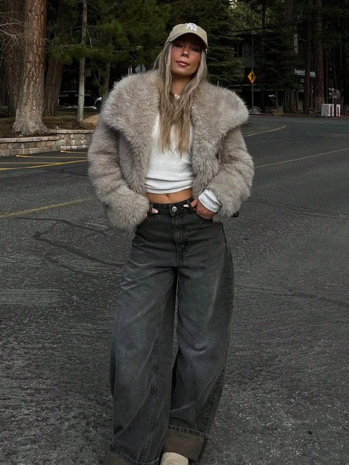 Haină de blană SHEIN, gri