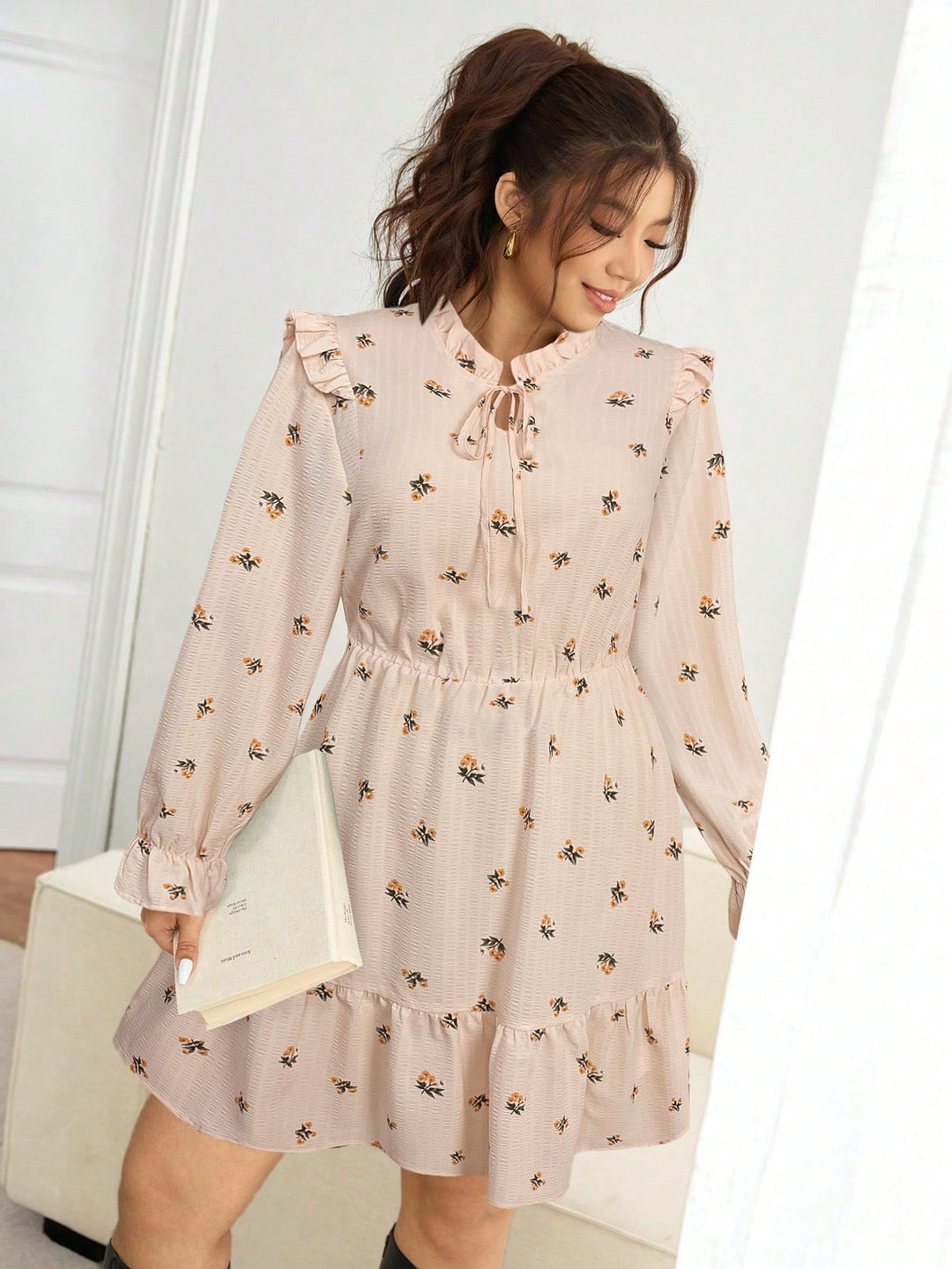 Rochie SHEIN, bej
