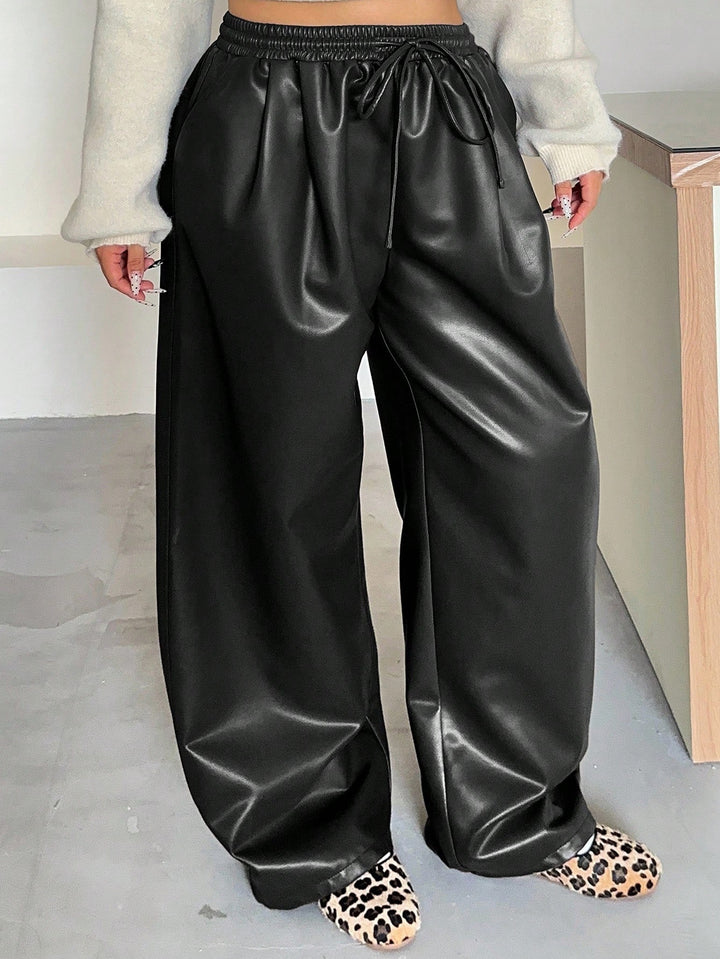 Pantaloni SHEIN, negru