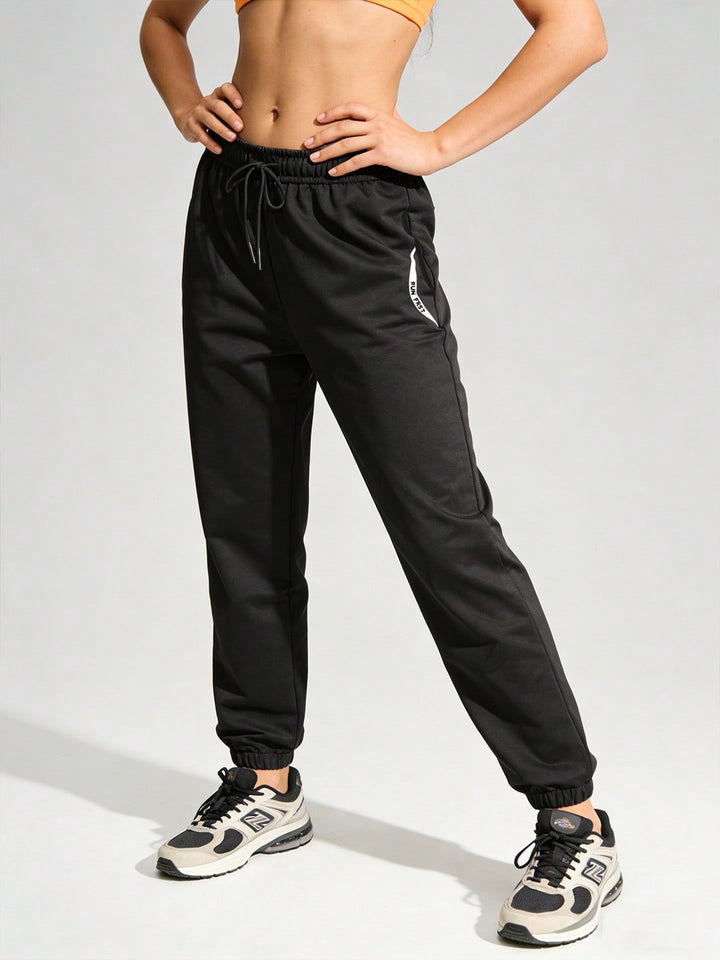 Pantaloni SHEIN, negru