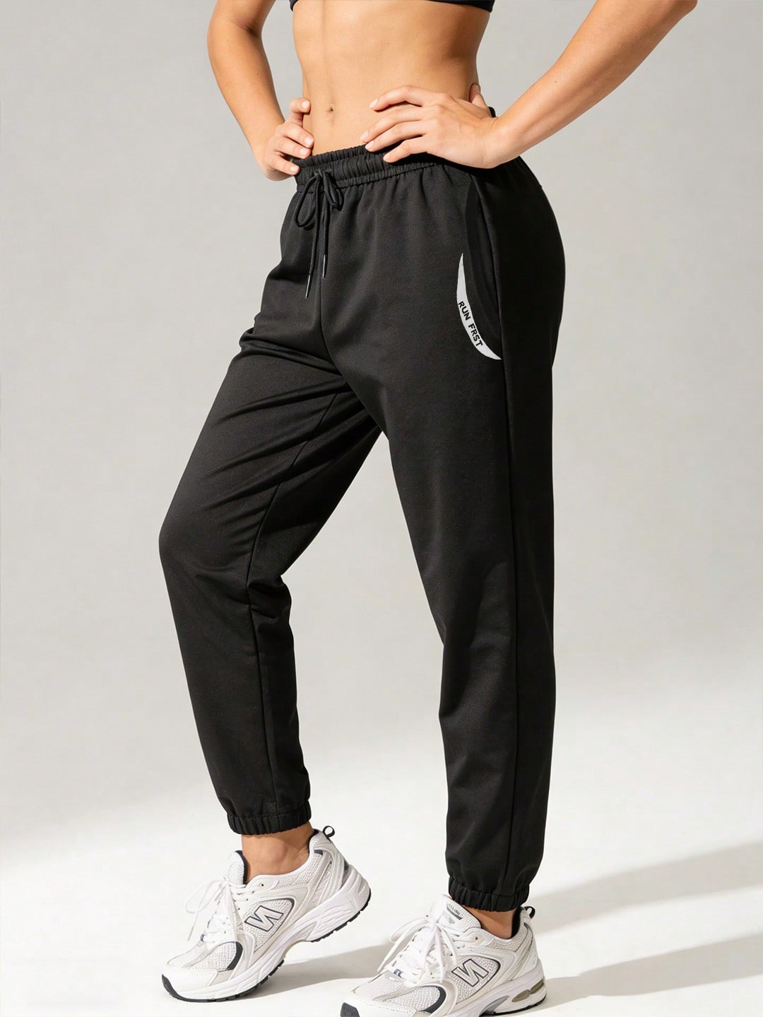 Pantaloni SHEIN, negru