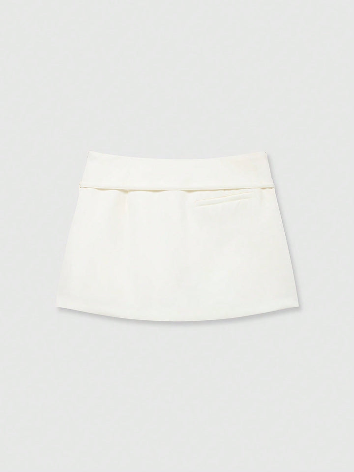 Pantaloni scurți SHEIN, bej