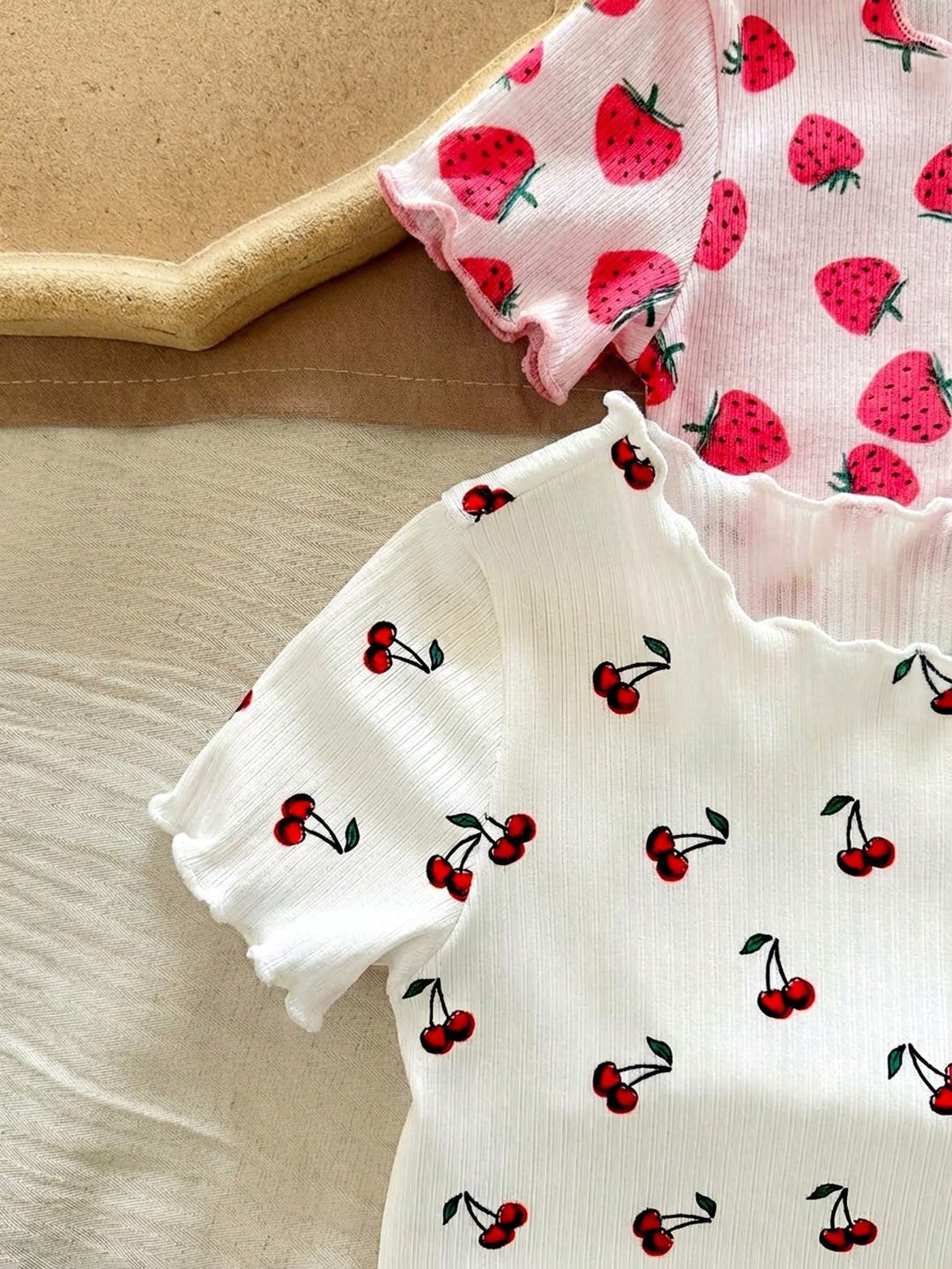 Pijama SHEIN, mix culori