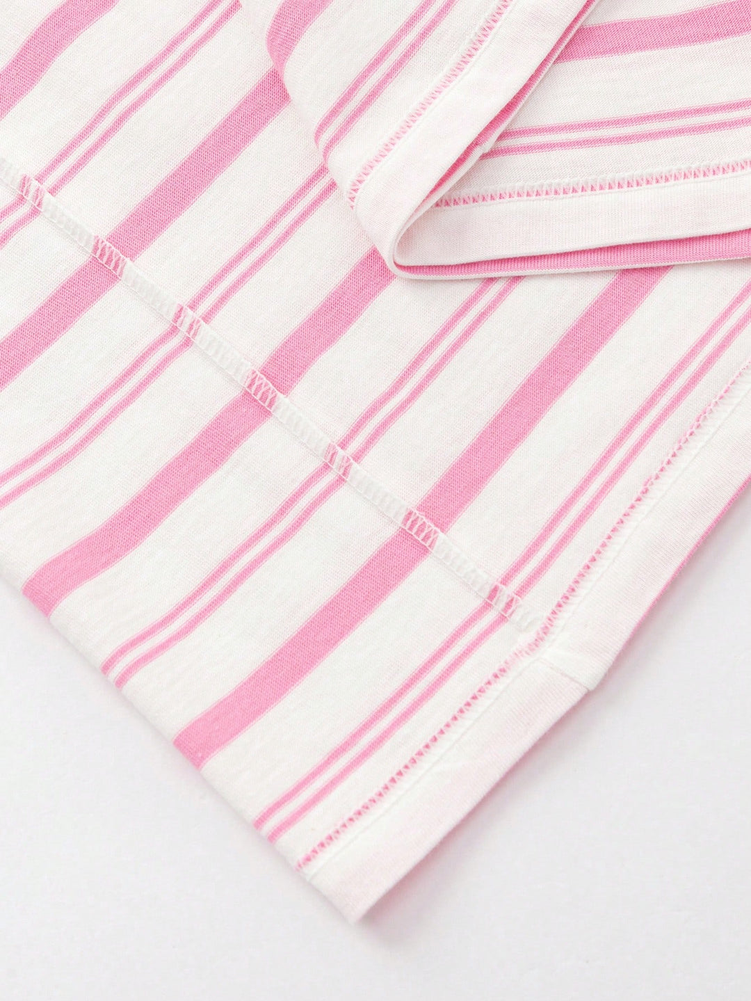 Tricou SHEIN, mov