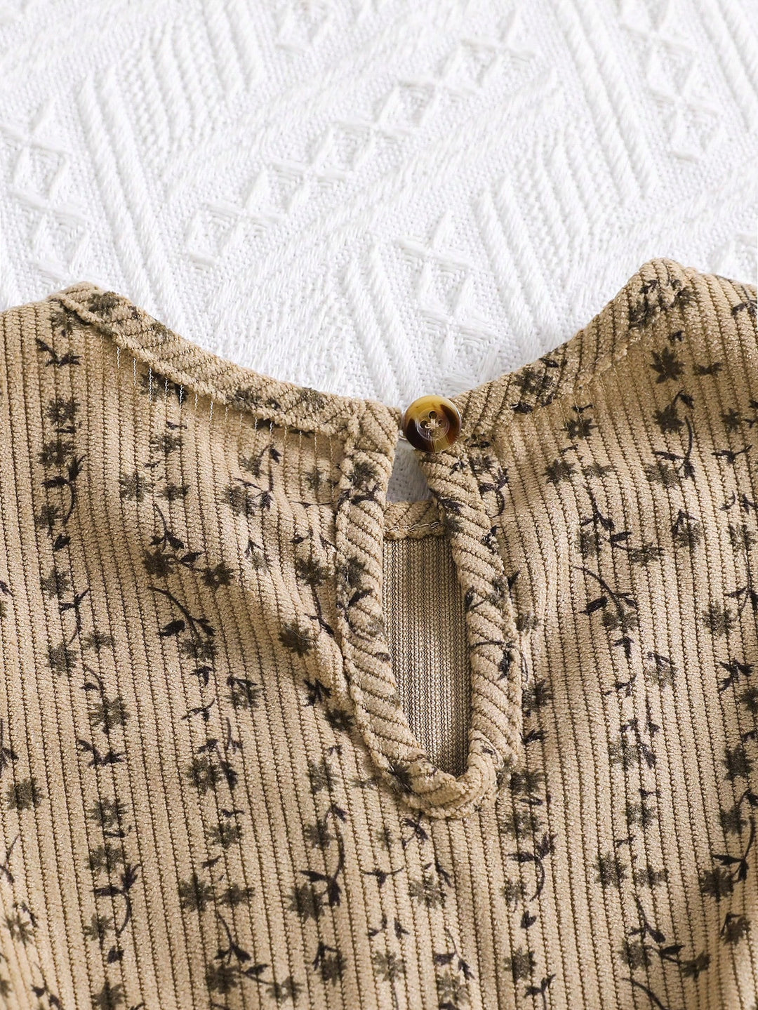 SHEIN ruha, khaki