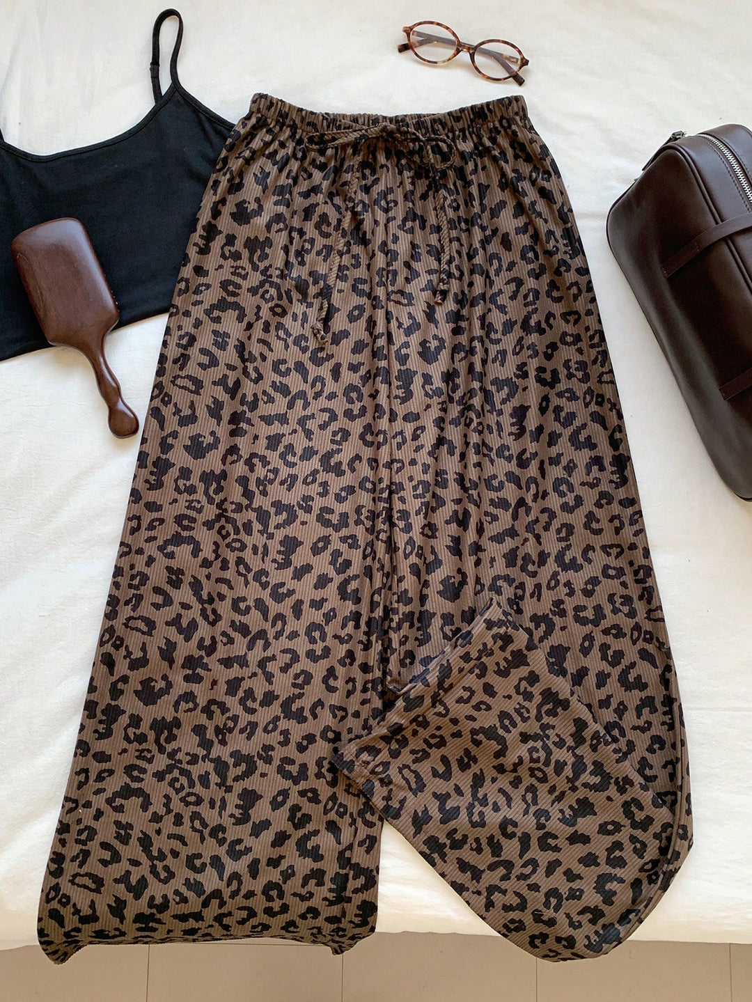 Pantaloni SHEIN, mix culori