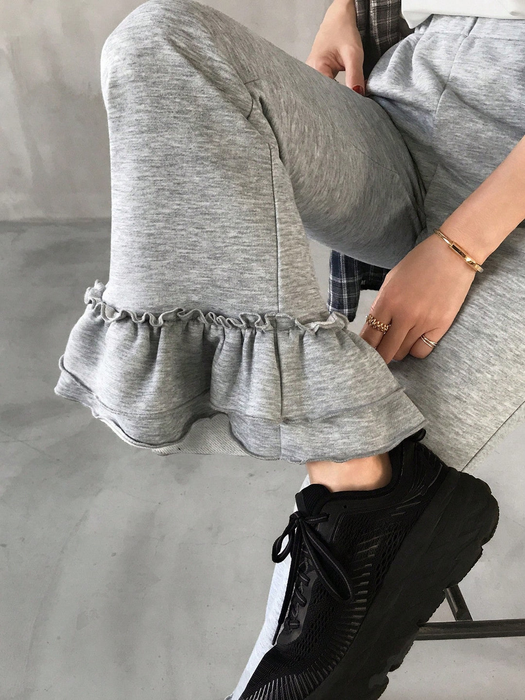 Pantaloni SHEIN, gri