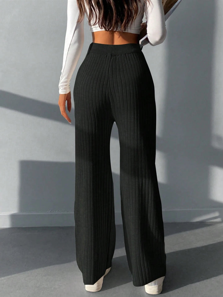 Pantaloni SHEIN, negru