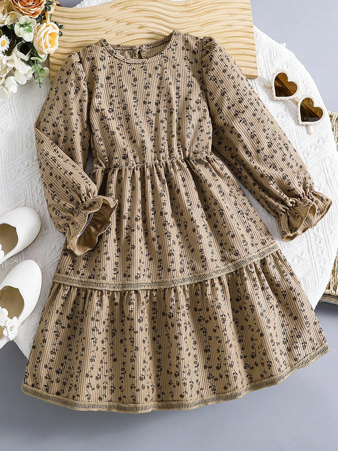 SHEIN ruha, khaki
