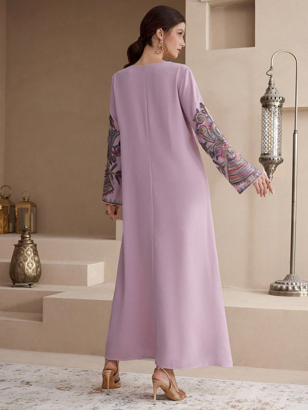 Set caftan și jalabiya SHEIN, roz