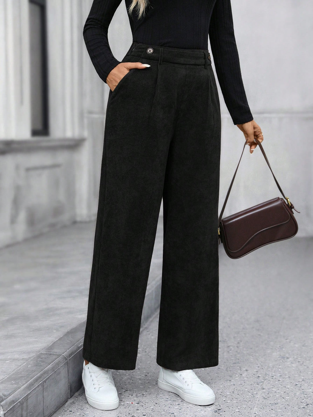 Pantaloni SHEIN, negru