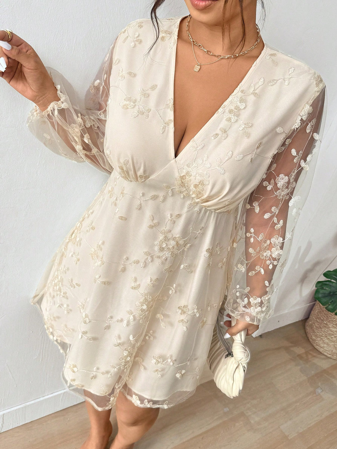 Rochie SHEIN, bej