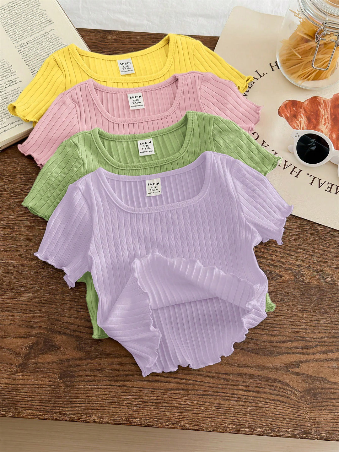 Tricou cu volane SHEIN