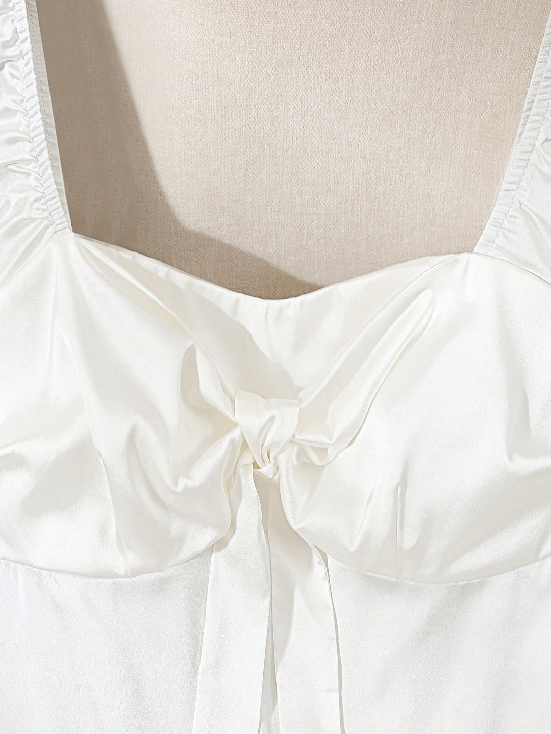 Top SHEIN, alb