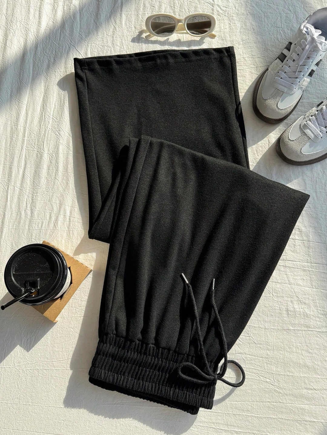 Pantaloni SHEIN, negru