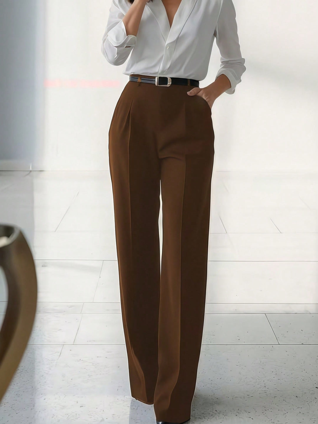 Pantaloni SHEIN, maro