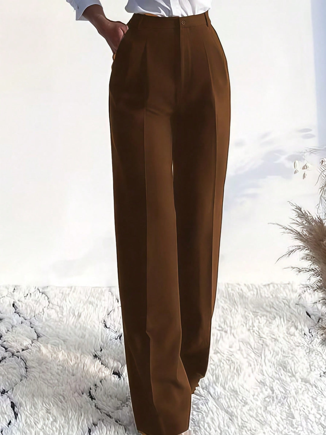 Pantaloni SHEIN, maro