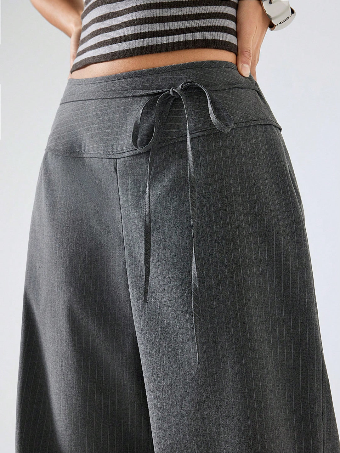 Pantaloni SHEIN, mix culori