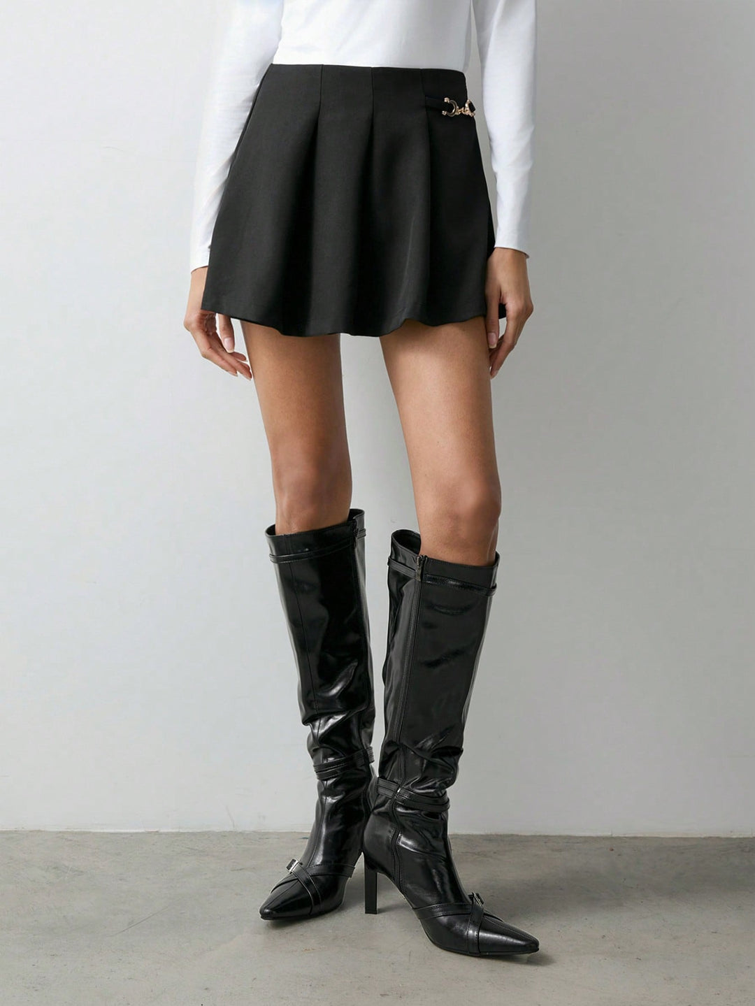 Pantaloni scurți SHEIN, negru