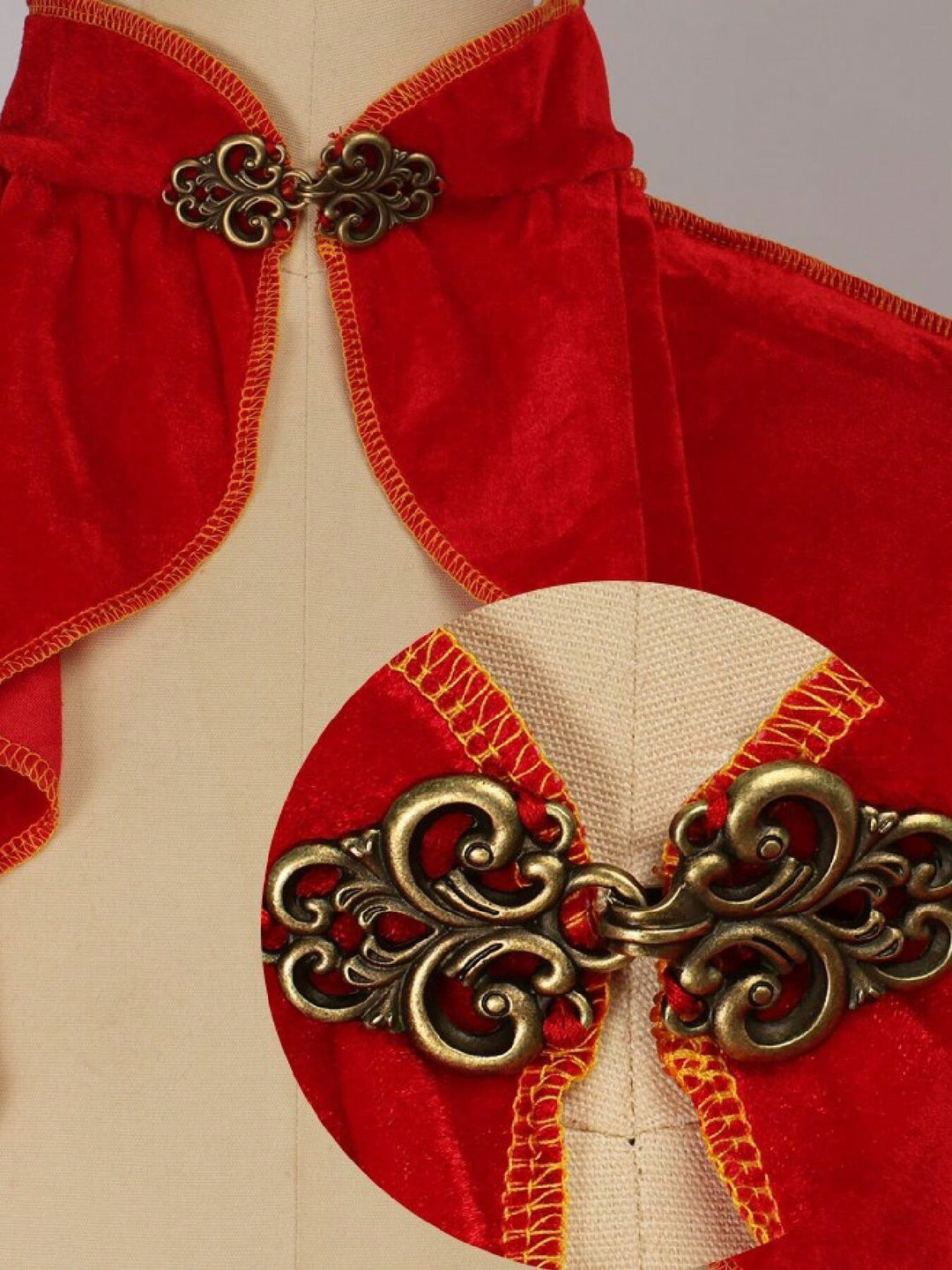Set costumatie cosplay SHEIN, roșu