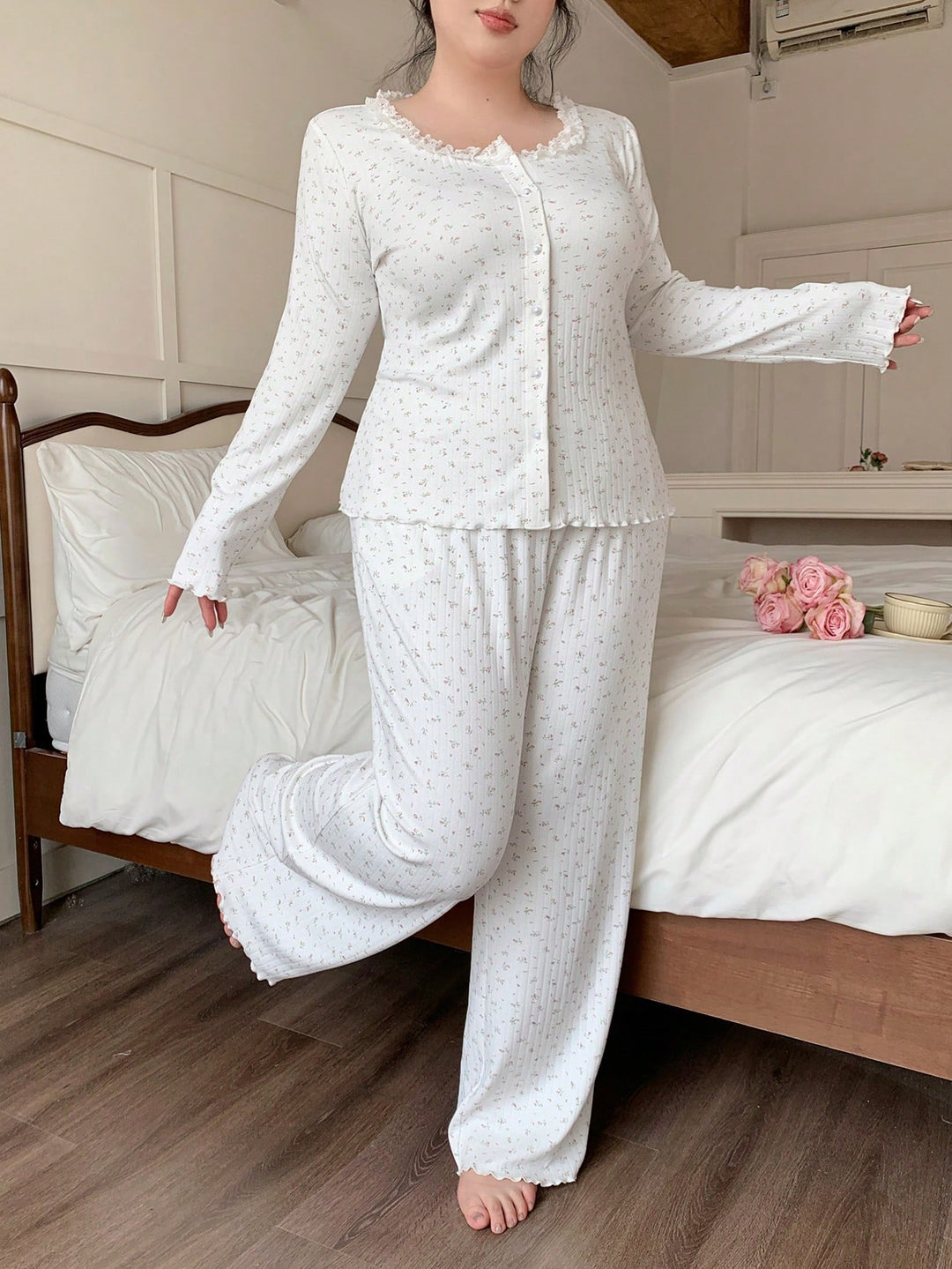 Compleu pijamale SHEIN, mix culori