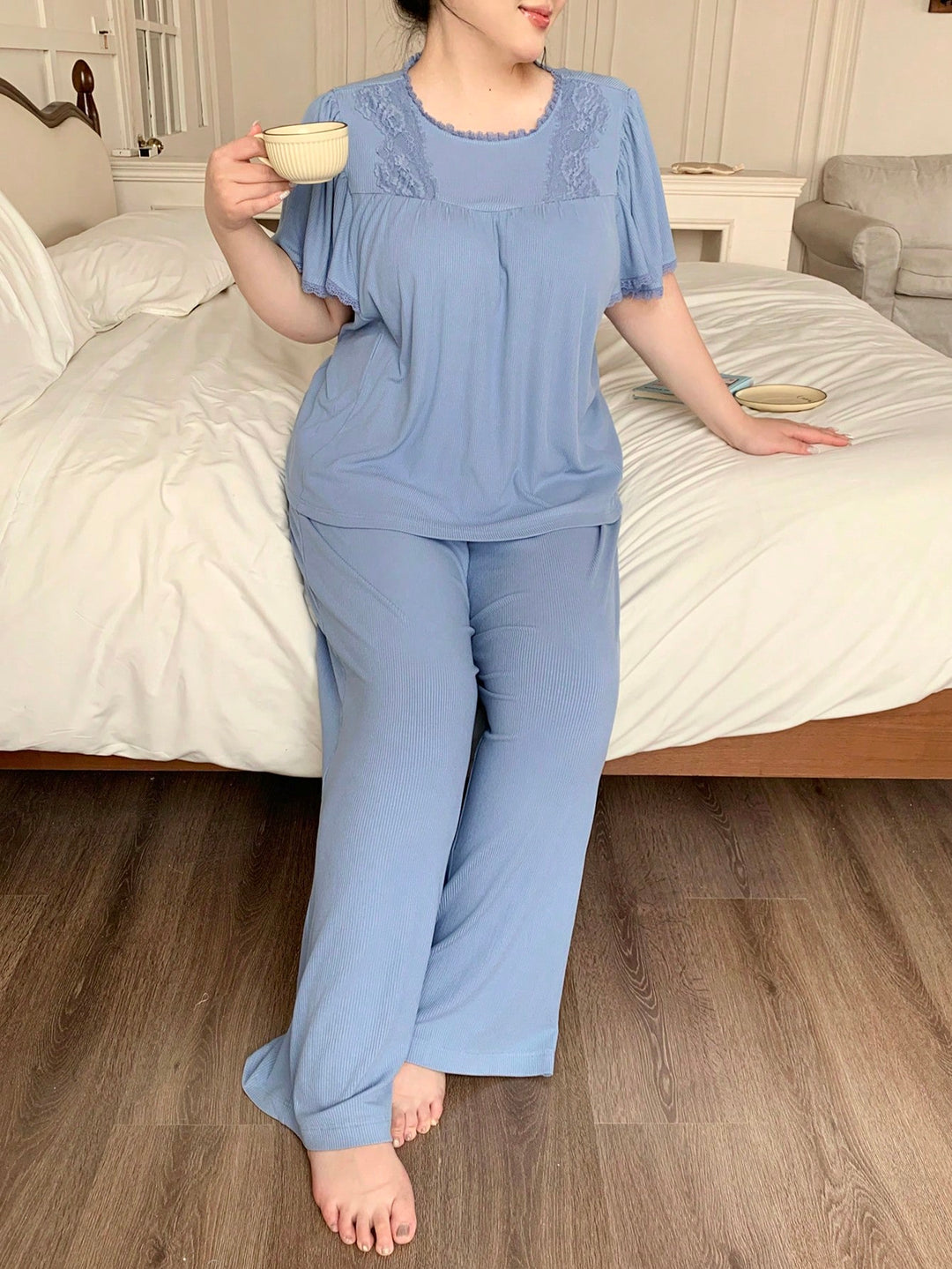 Set pijamale SHEIN, albastru