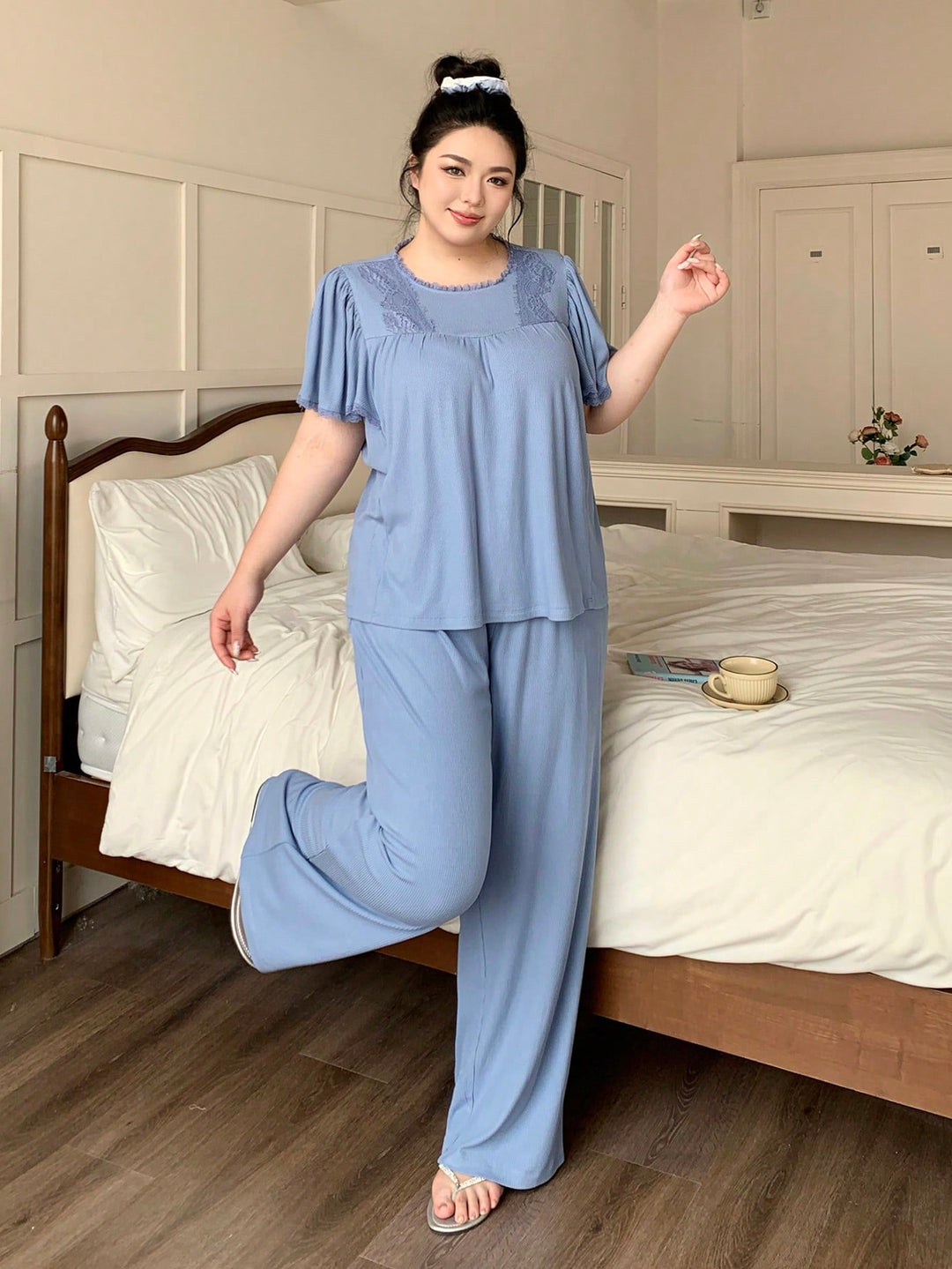 Set pijamale SHEIN, albastru