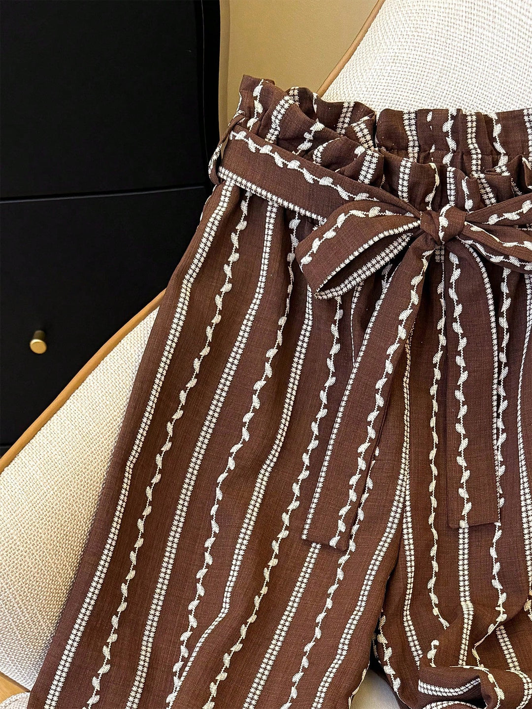 Pantaloni SHEIN, mix culori