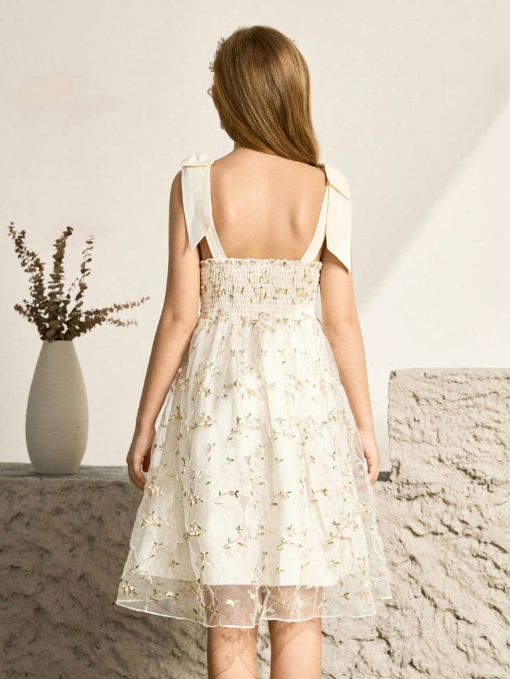 Rochie SHEIN, crem