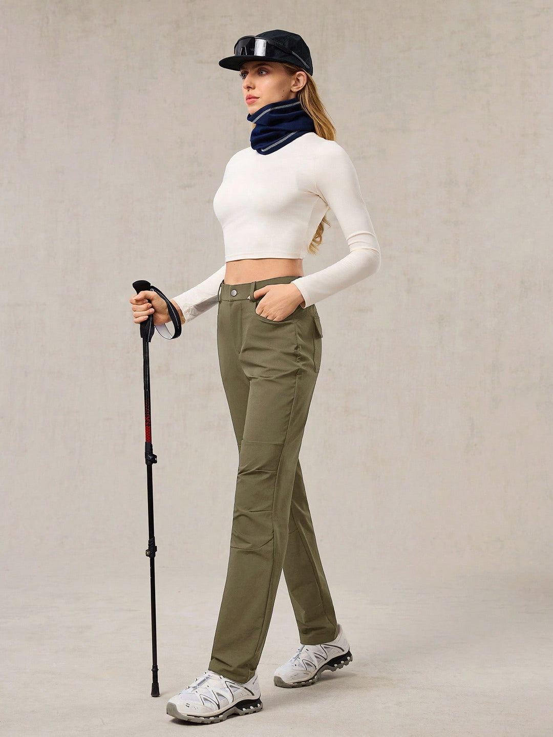 Pantaloni SHEIN, kaki