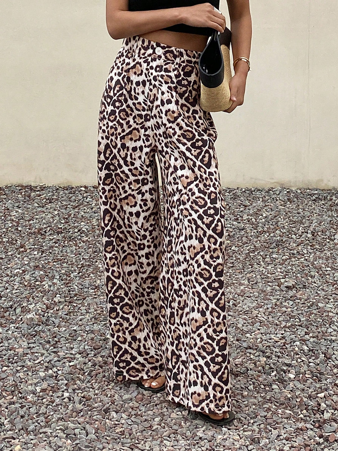 Pantaloni SHEIN, maro