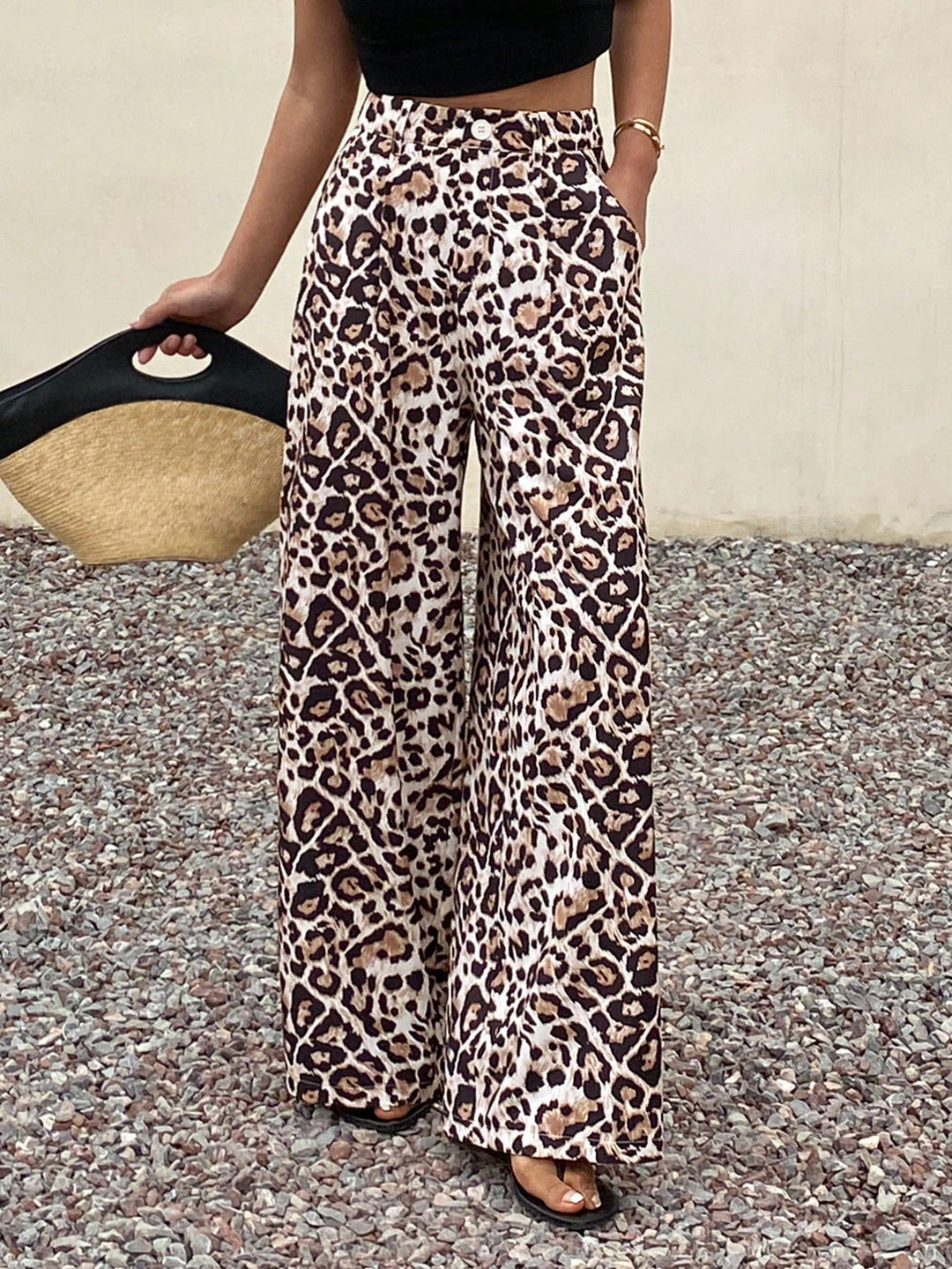 Pantaloni SHEIN, maro