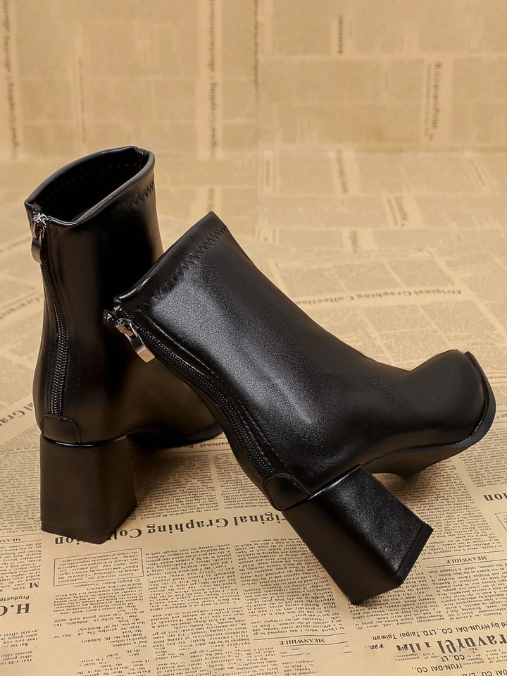Botine cu toc SHEIN, negru