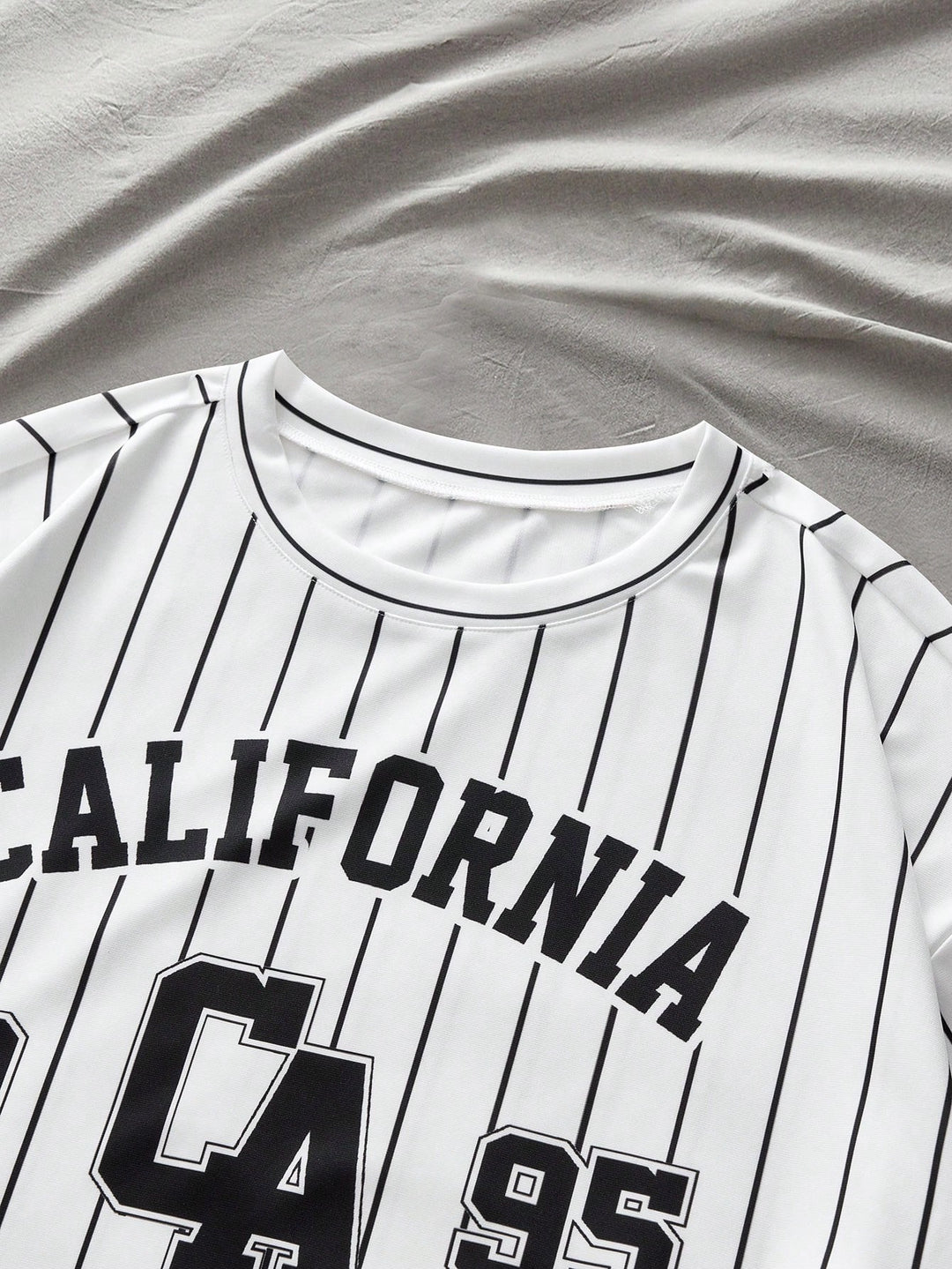 Tricou SHEIN, mix culori