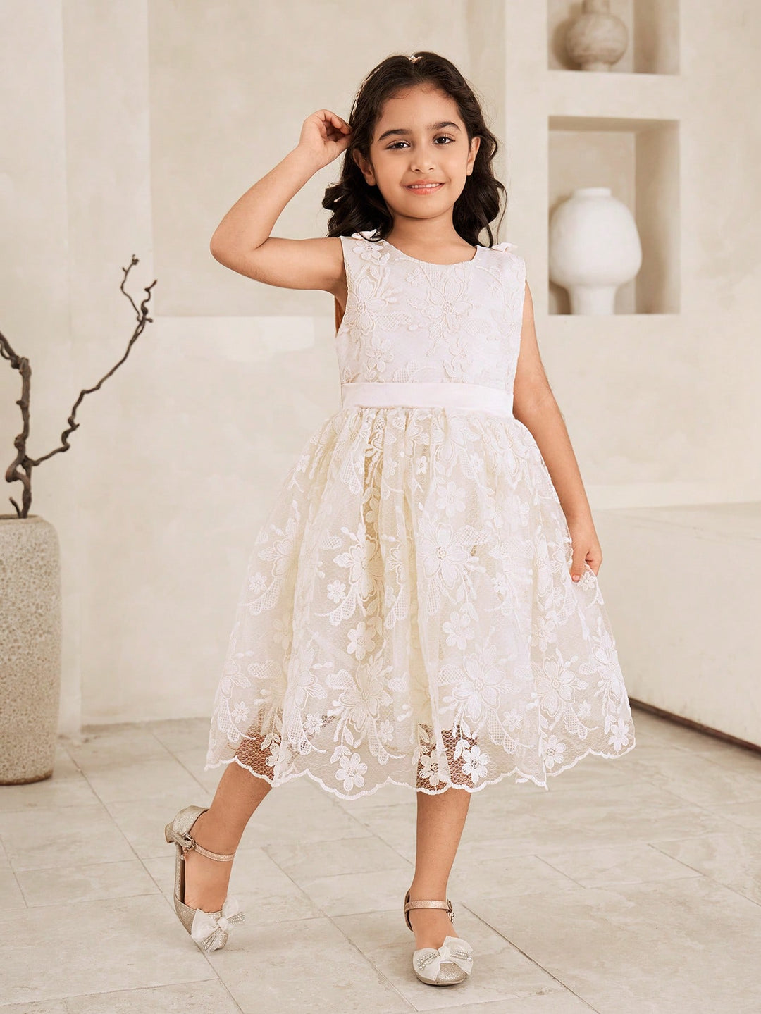 Rochie SHEIN, crem