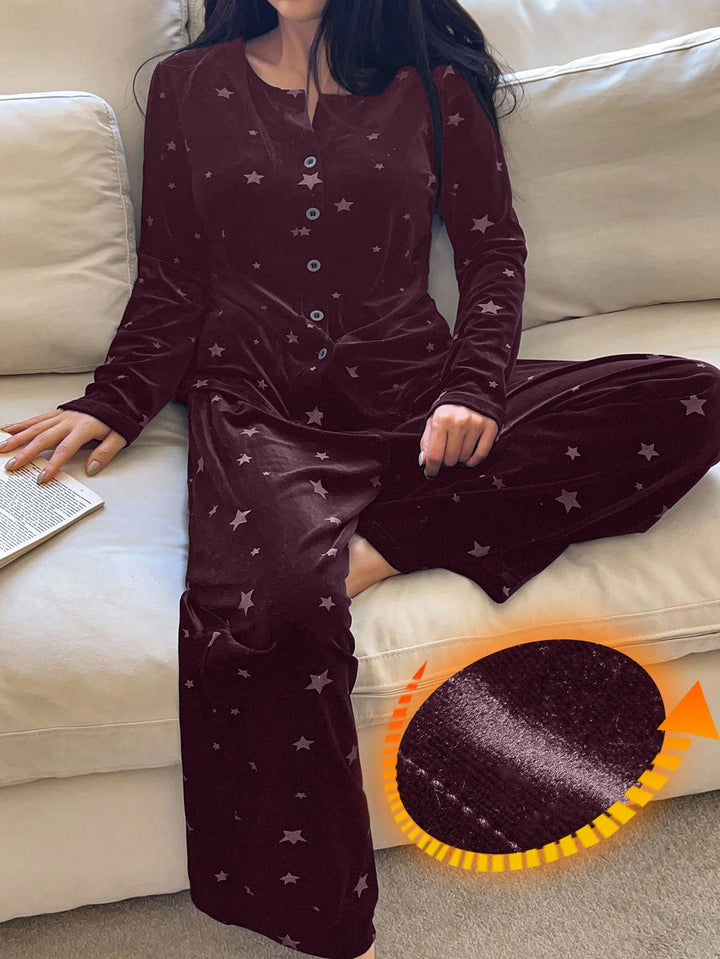 Pijama SHEIN, mov