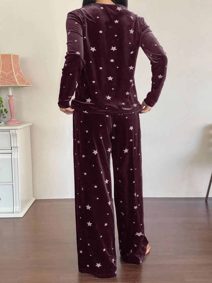 Pijama SHEIN, mov