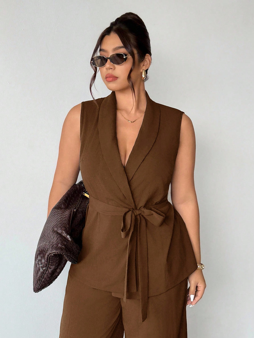 Costum SHEIN, maro
