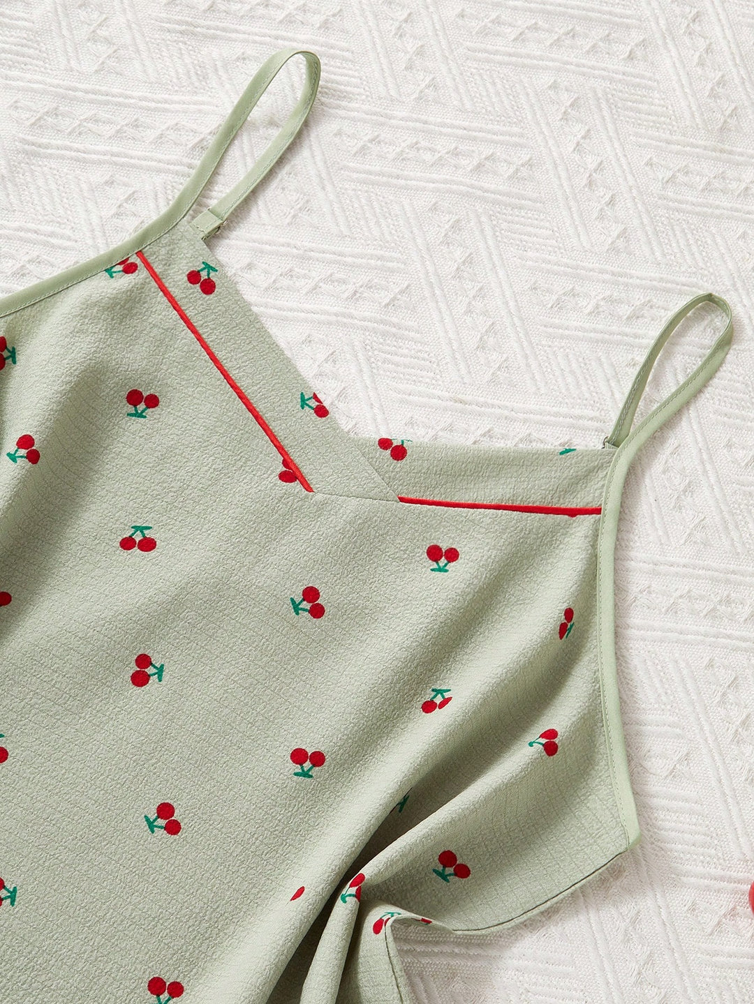 Compleu pijamale SHEIN, mix culori